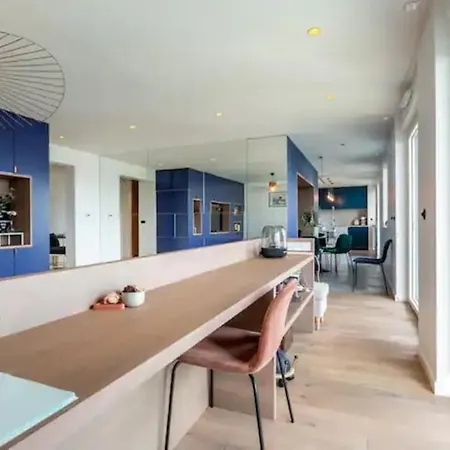 Duplex 8p. Avec Terrasse Privee アパート