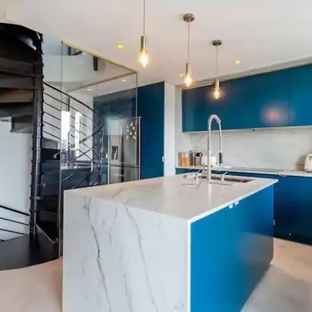 Duplex 8p. Avec Terrasse Privee アパート *